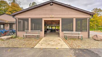 Rumah (2 Bedrooms) | Interior