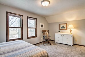 House (4 Bedrooms) | Interior - Wisconsin River Valley Farmhouse: Fire Pit & View (Portage)