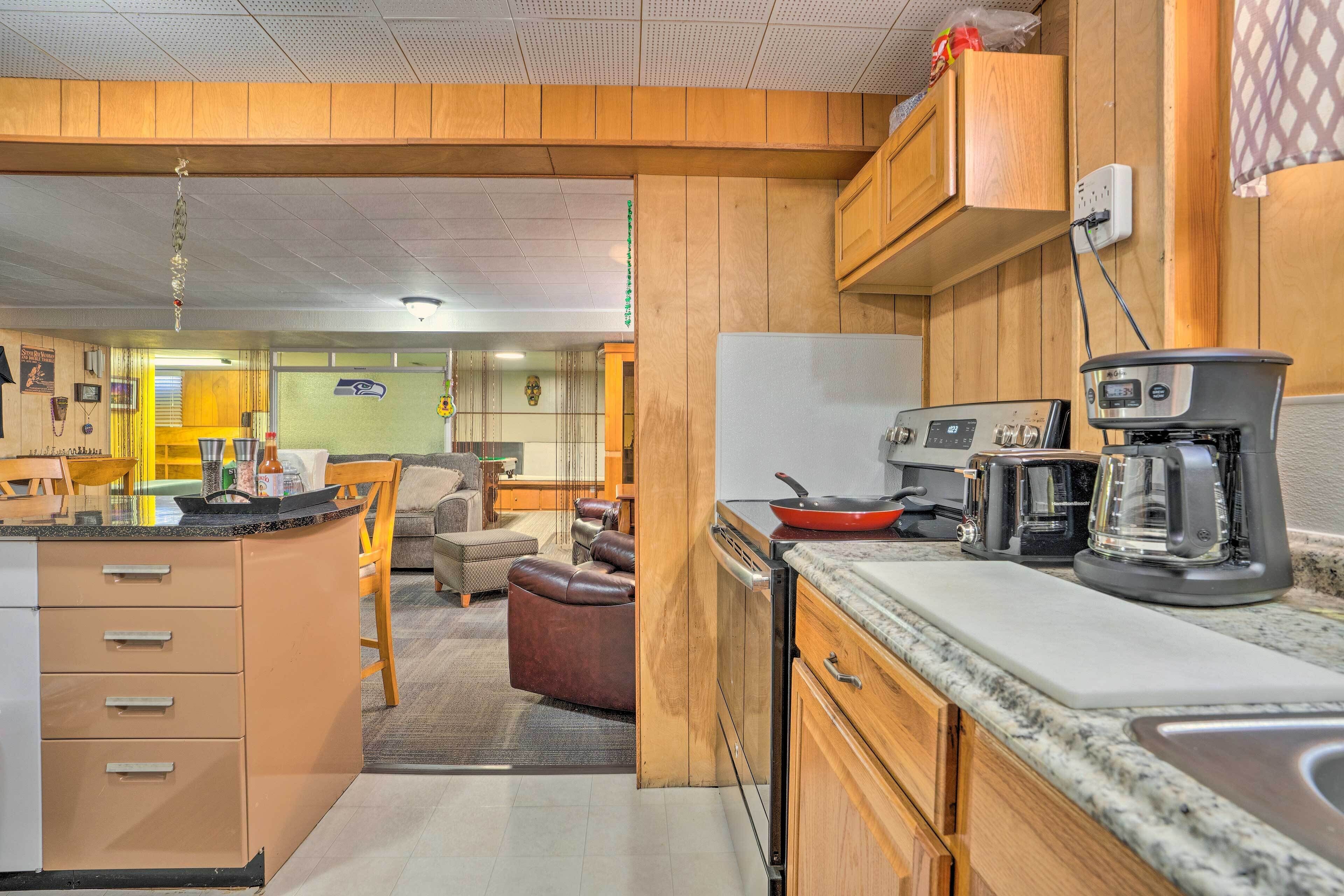 Richland Apartment - Walk to Columbia River!