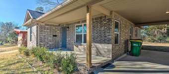 Family Home ~ 5 Mi to Downtown Little Rock!