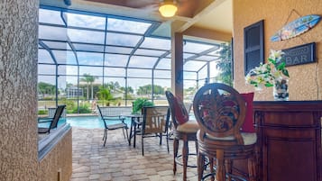 Villa (6 Bedrooms) | Interior