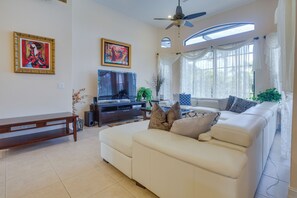 Villa (6 Bedrooms) | Intérieur