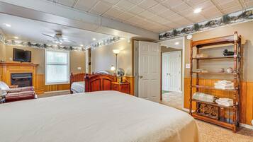 House (5 Bedrooms) | Interior