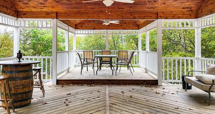 Waterfront Beaver Lake House w/ Deck & Fire Pit!