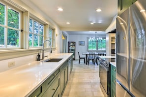 Cottage (3 Bedrooms) | Interior