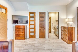 House (4 Bedrooms) | Interior - Walk to Ocean: Myrtle Beach House w/ Hot Tub! (Myrtle Beach)