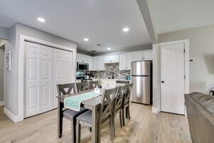 Íbúð (2 Bedrooms) | Að innan