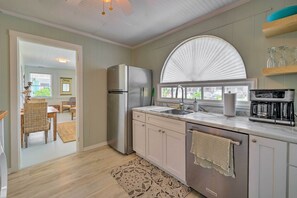 Cottage (3 Bedrooms) | Private kitchen | Microwave, oven, stovetop, dishwasher - Bright Carolina Beach Cottage w/ Yard & Grill (Carolina Beach)