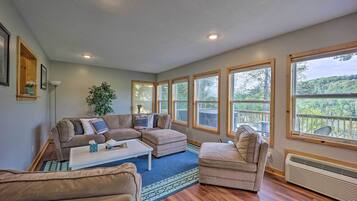 House (1 Bedroom) | Interior