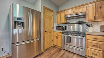 House (1 Bedroom) | Interior