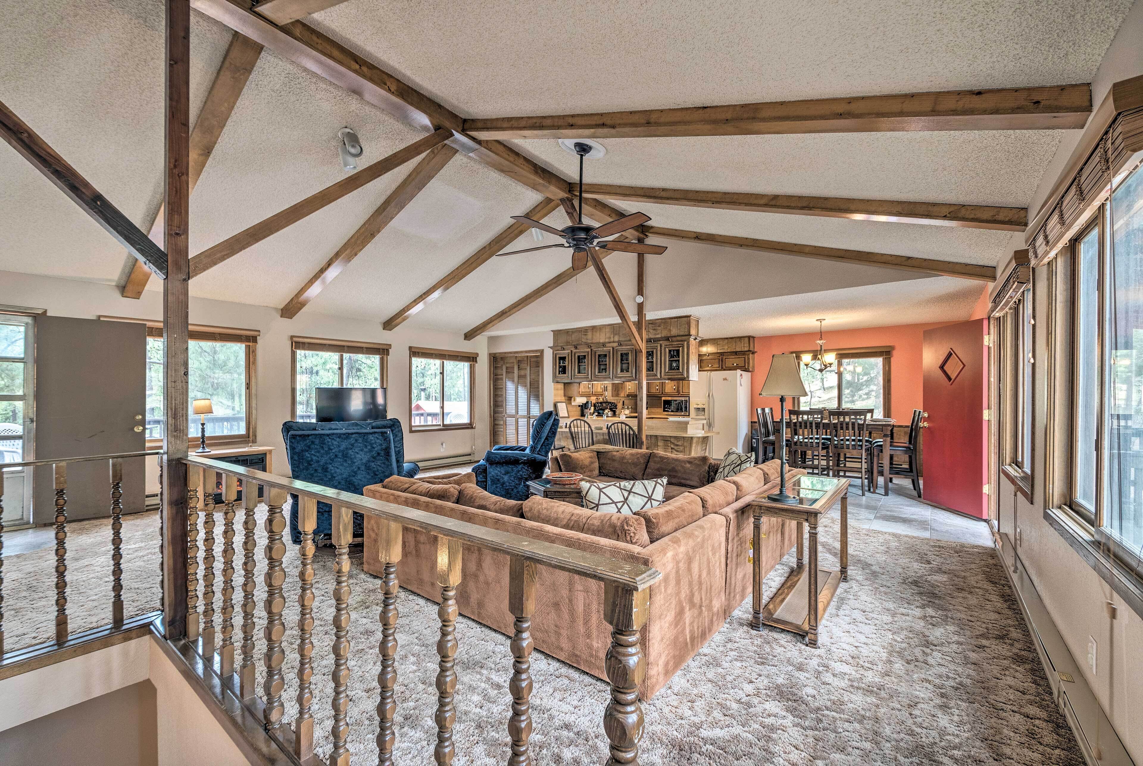 House (4 Bedrooms) | Interior