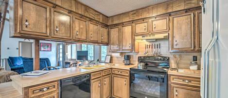 單棟房屋 (4 Bedrooms) | 內部