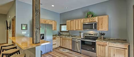House (2 Bedrooms) | Interior