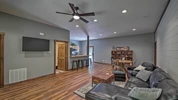 House (2 Bedrooms) | Front of property
