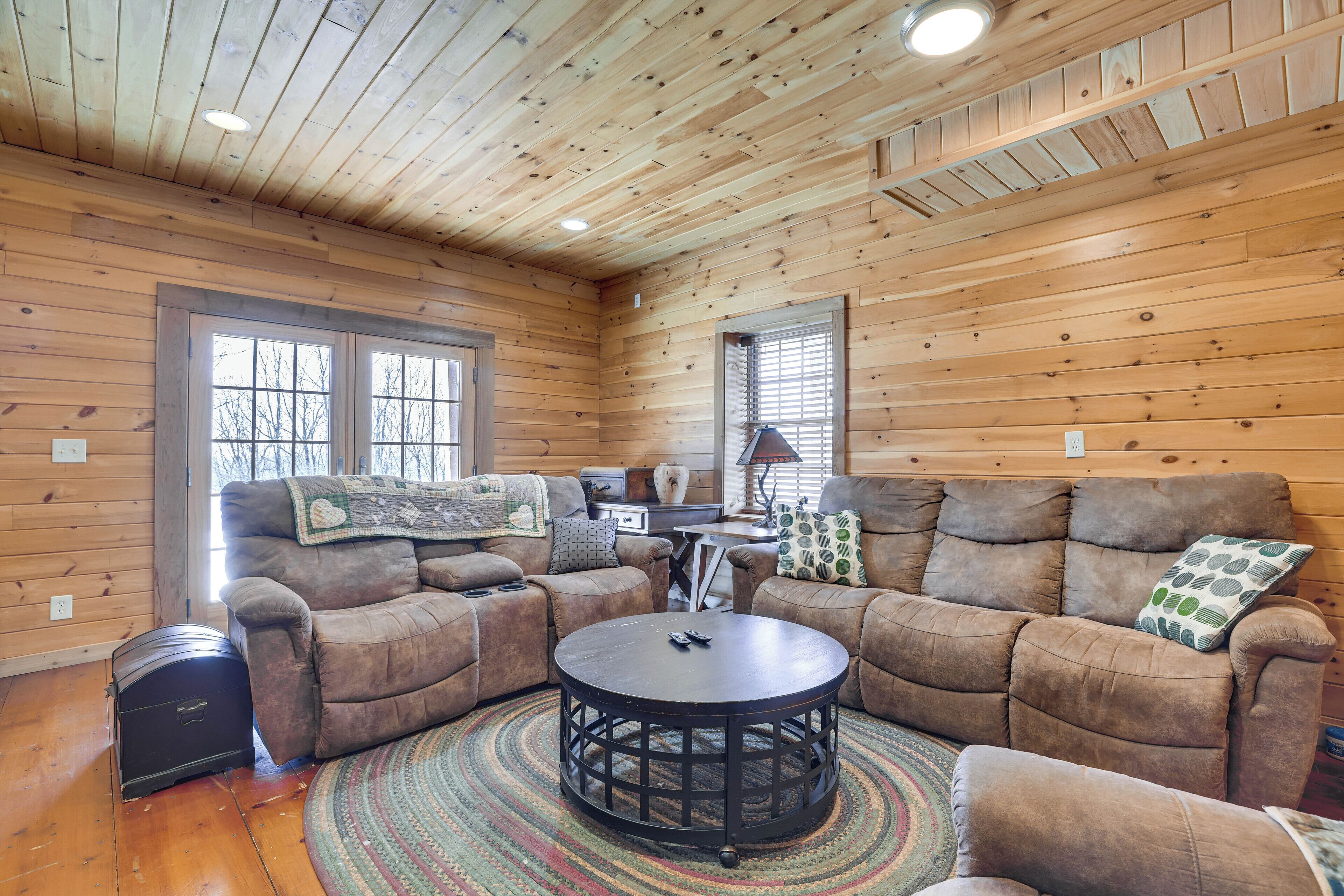 House (4 Bedrooms) | Interior