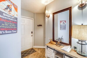 Căn hộ (2 Bedrooms) | Nội thất