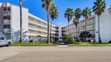 Apartment (1 Bedroom) | Bahagian dalam