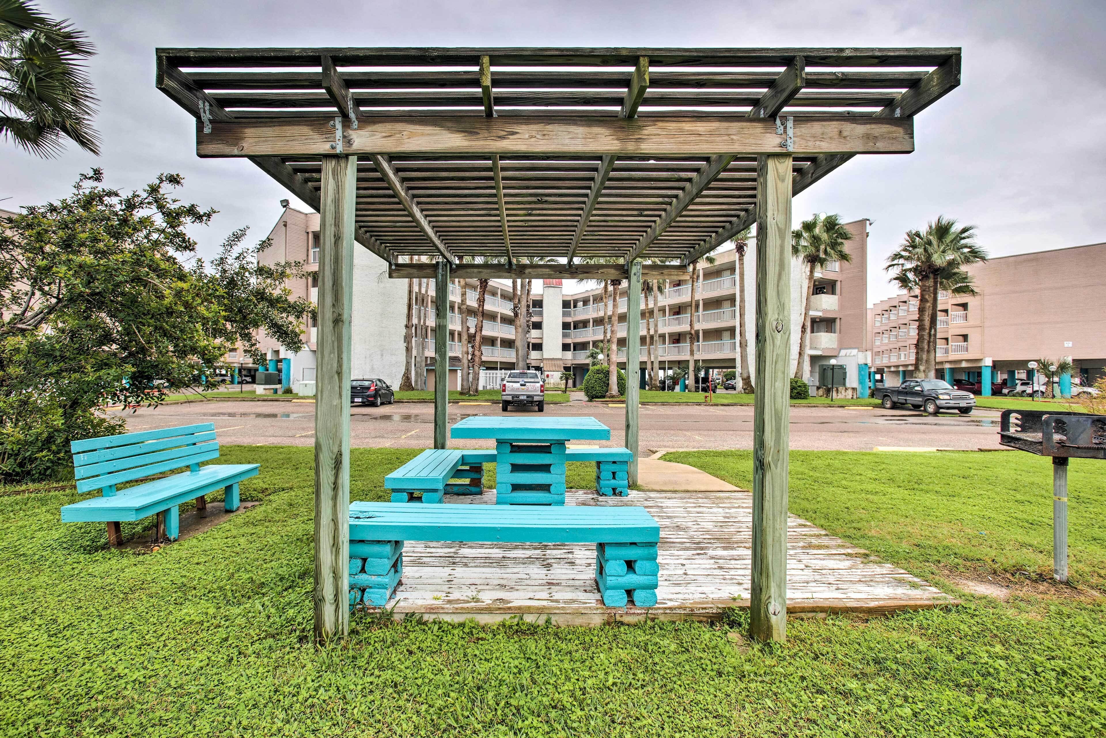 Apartment (1 Bedroom) | Interior