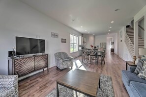 Rumah (4 Bedrooms) | Interior