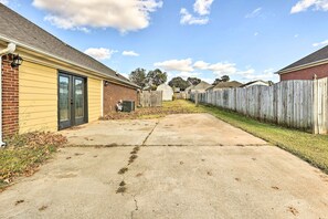 Apartment (0 Bedroom) | Bahagian dalam