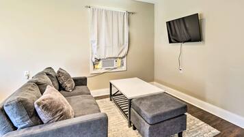 Apartment (0 Bedroom) | Interior