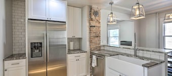 Charming Downtown Fruita Home: Hike & Explore