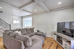 Interior - Charming Downtown Fruita Home: Hike & Explore (Fruita)