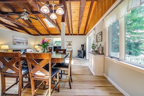 Cottage (2 Bedrooms) | Interior - Breathtaking Newbury Cottage w/ Deck on Chalk Pond (Newbury)