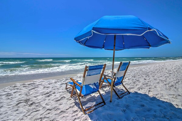 Apartment (2 Bedrooms) | Interior - Seaside Panama City Beach Condo w/ Outdoor Pool! (Panama City Beach)