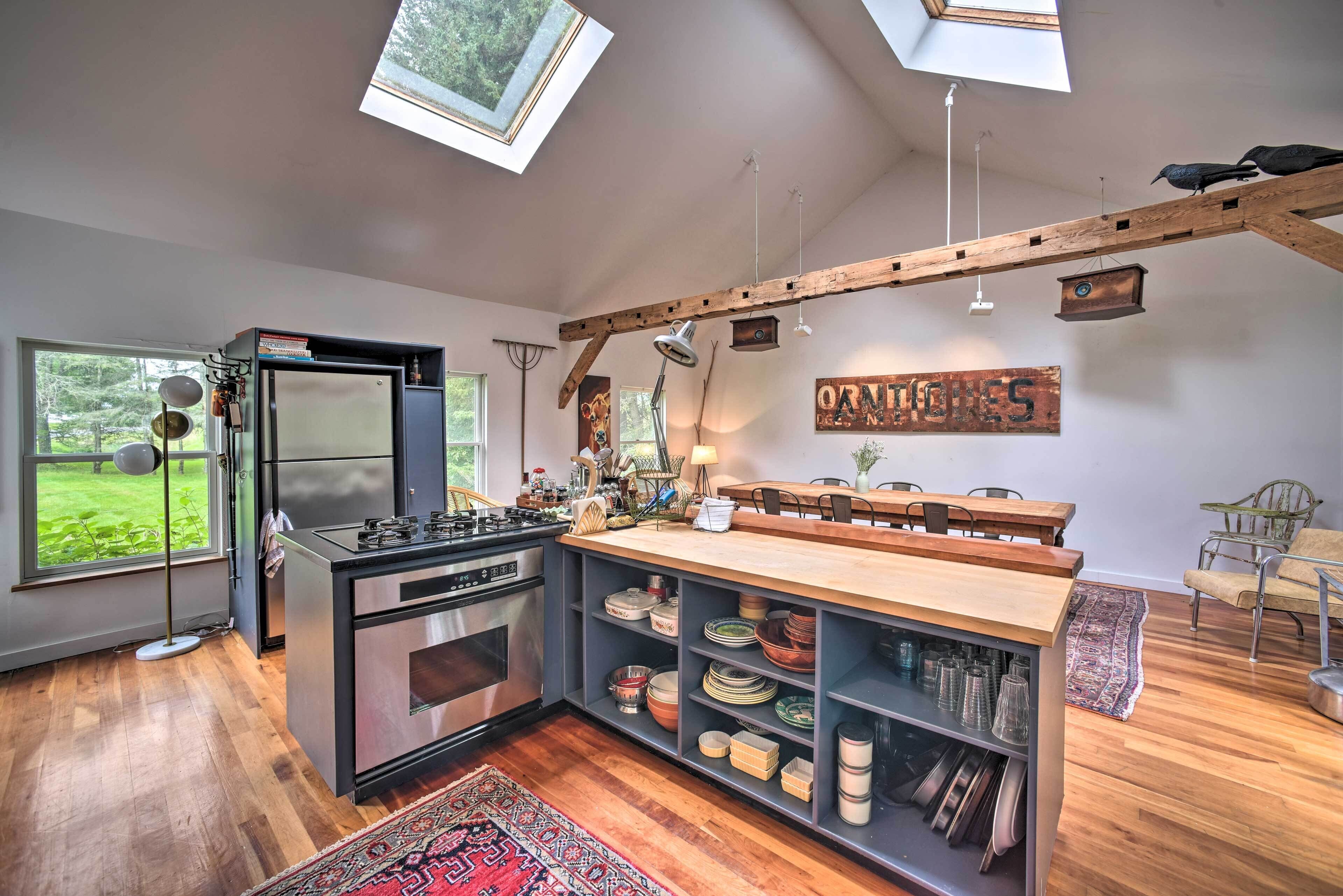 House (5 Bedrooms) | Interior