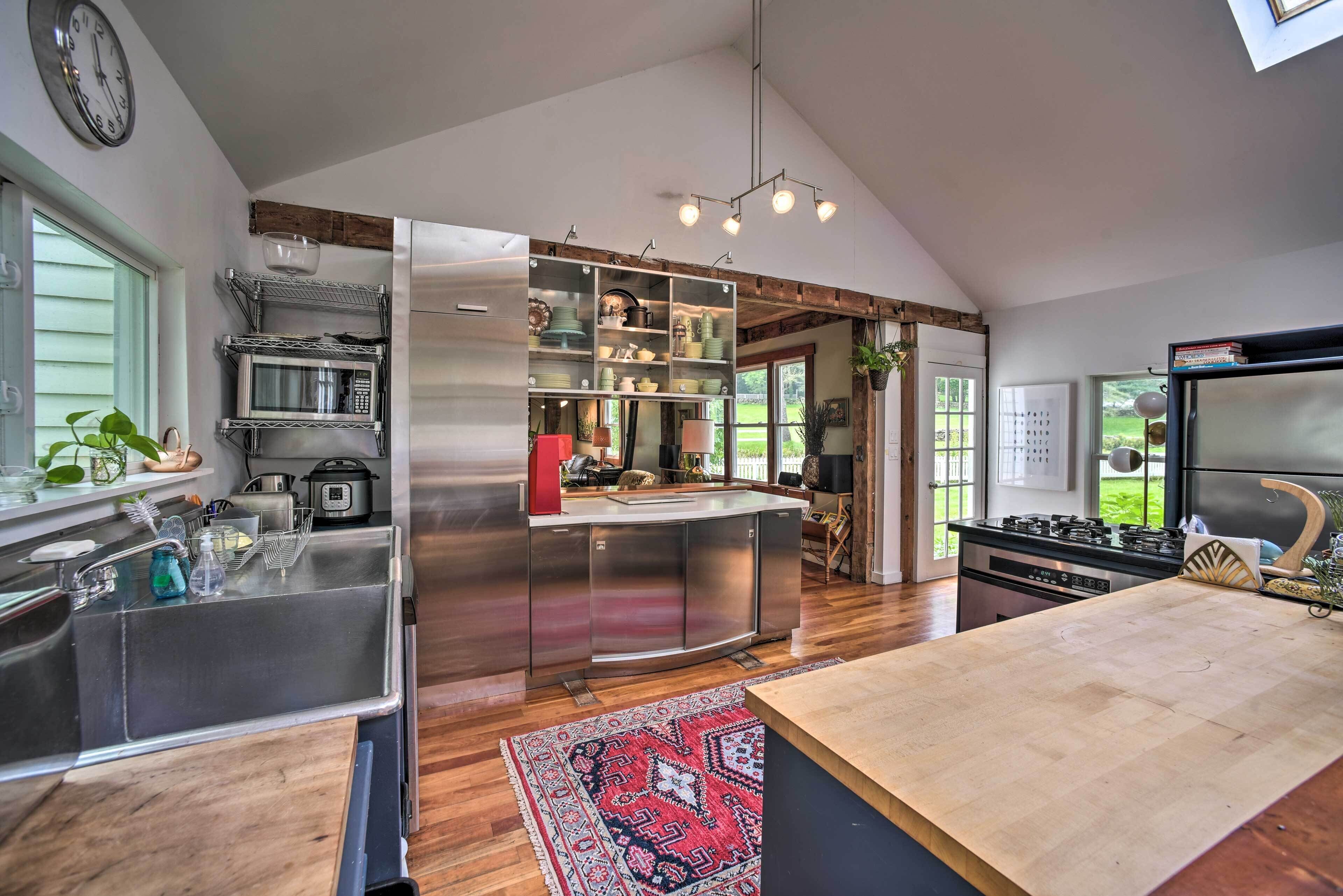 House (5 Bedrooms) | Interior