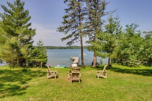 House (2 Bedrooms) | Interior - Cabin Getaway w/ Private Dock, Walk to Trail! (Akeley)