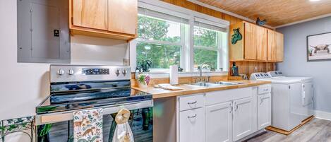 House (3 Bedrooms) | Bahagian dalam