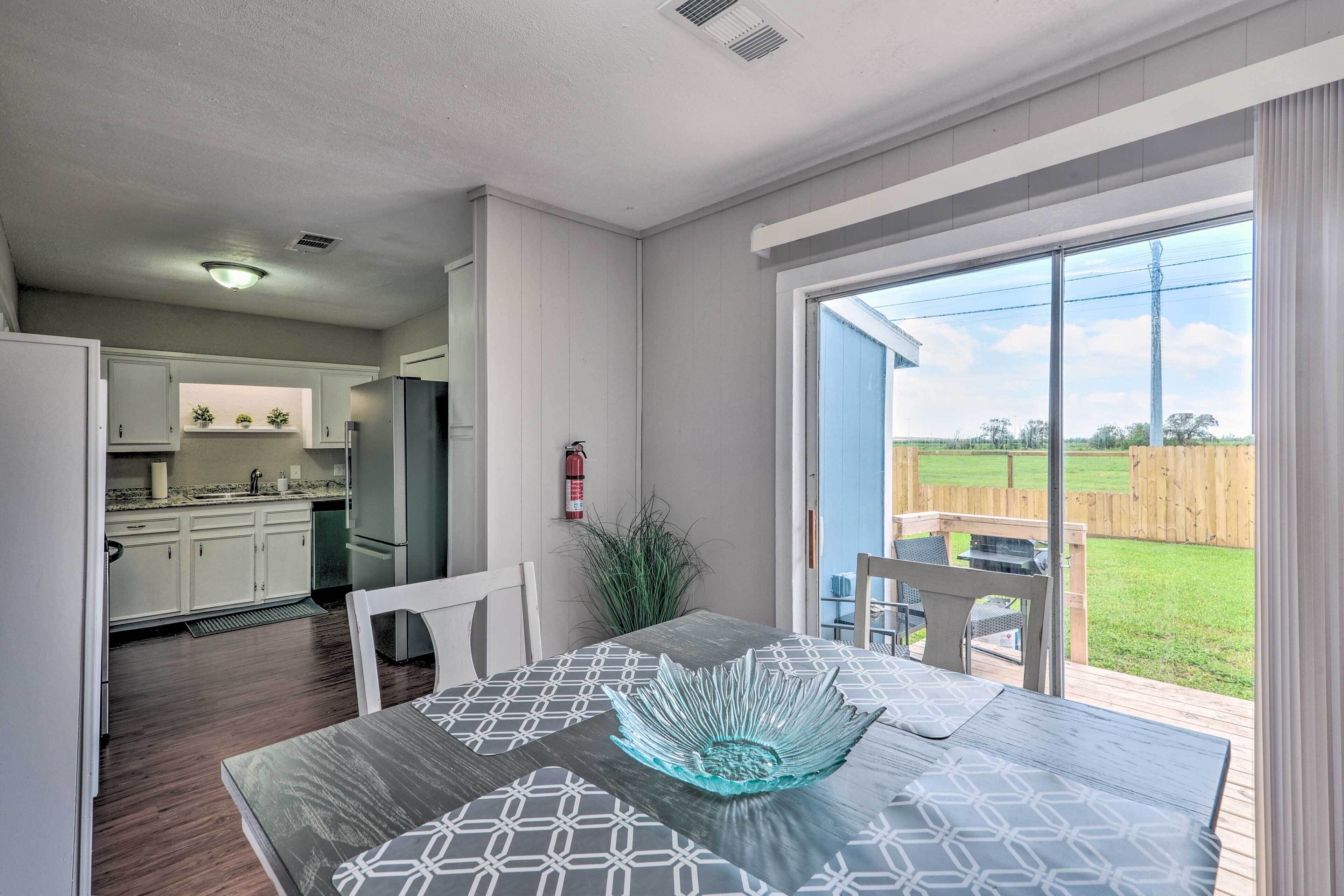 Freeport Home: Gas Grill, Fire Pit & Patio!