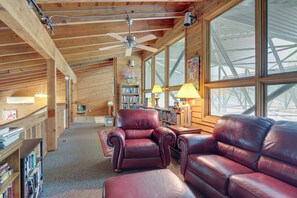 House (2 Bedrooms) | Interior - Murphy Cabin w/ Views < 1 Mi to Hiwassee Lake! (Murphy)