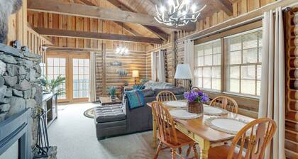 Murphy Cabin w/ Views < 1 Mi to Hiwassee Lake!