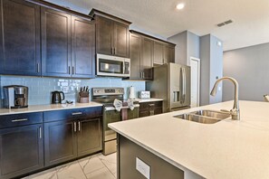 Interior - ~ 6 Mi to Disney: Kissimmee Retreat w/ Pool! (Kissimmee)