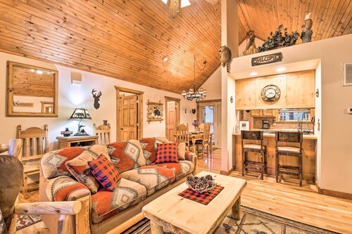 Resort Perks! Woodsy Family Retreat Near SDC