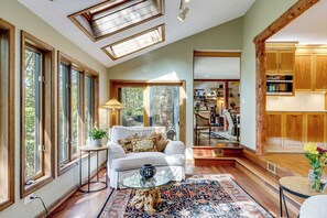 Interior - Luxe Poconos Pines Home w/ Beach + Amenities! (Pocono Pines)