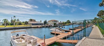 Hudson Resort Condo w/ Gulf Views & Beach!