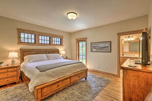 Nhà (5 Bedrooms) | 5 phòng ngủ, bàn ủi/dụng cụ ủi quần áo 