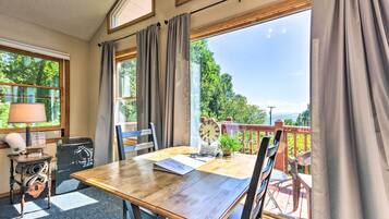 Apartment (0 Bedroom) | Interior