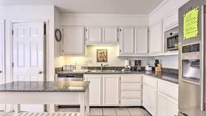 Rumah (4 Bedrooms) | Interior