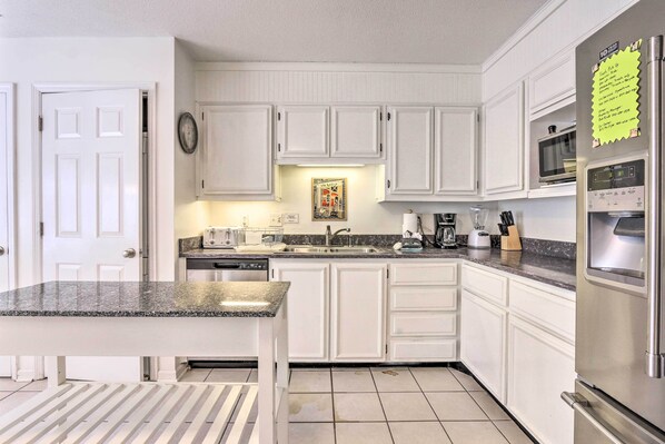 House (4 Bedrooms) | Interior - < 1 Mi to Beach: Family-friendly Hilton Head Home (Hilton Head Island)
