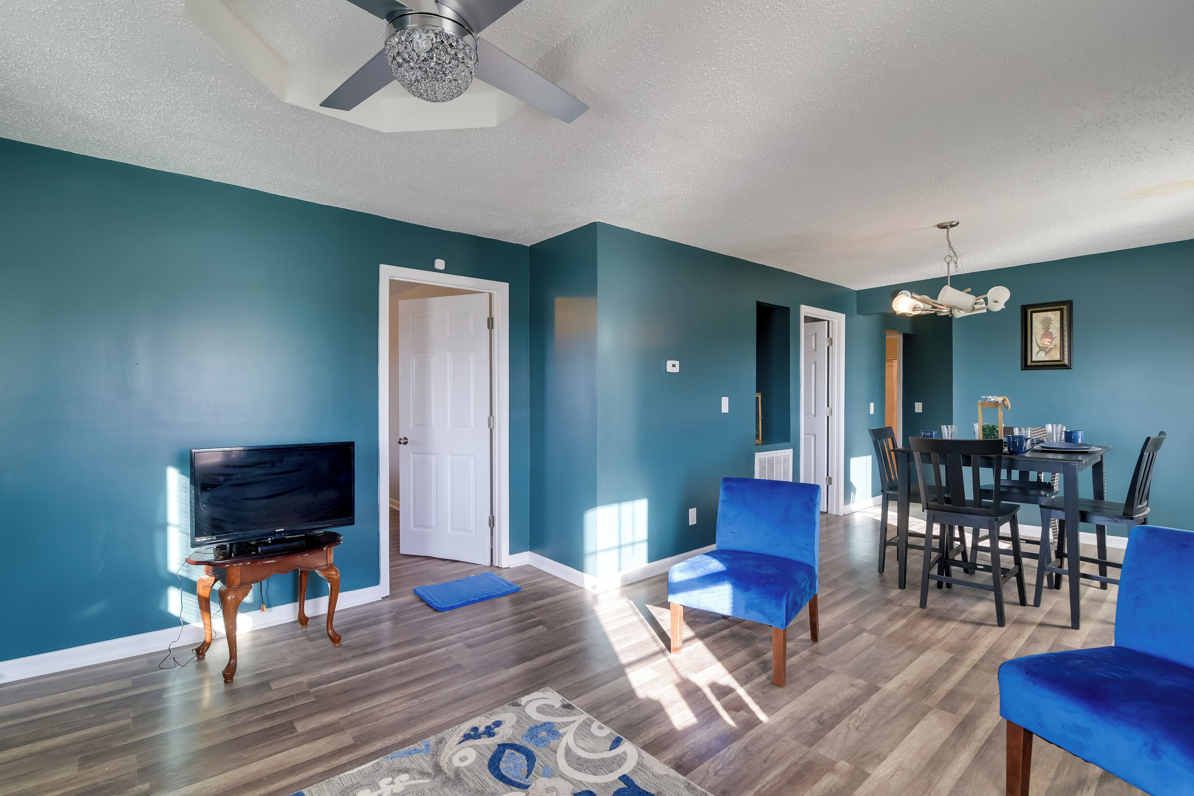 المنشأة من الداخل