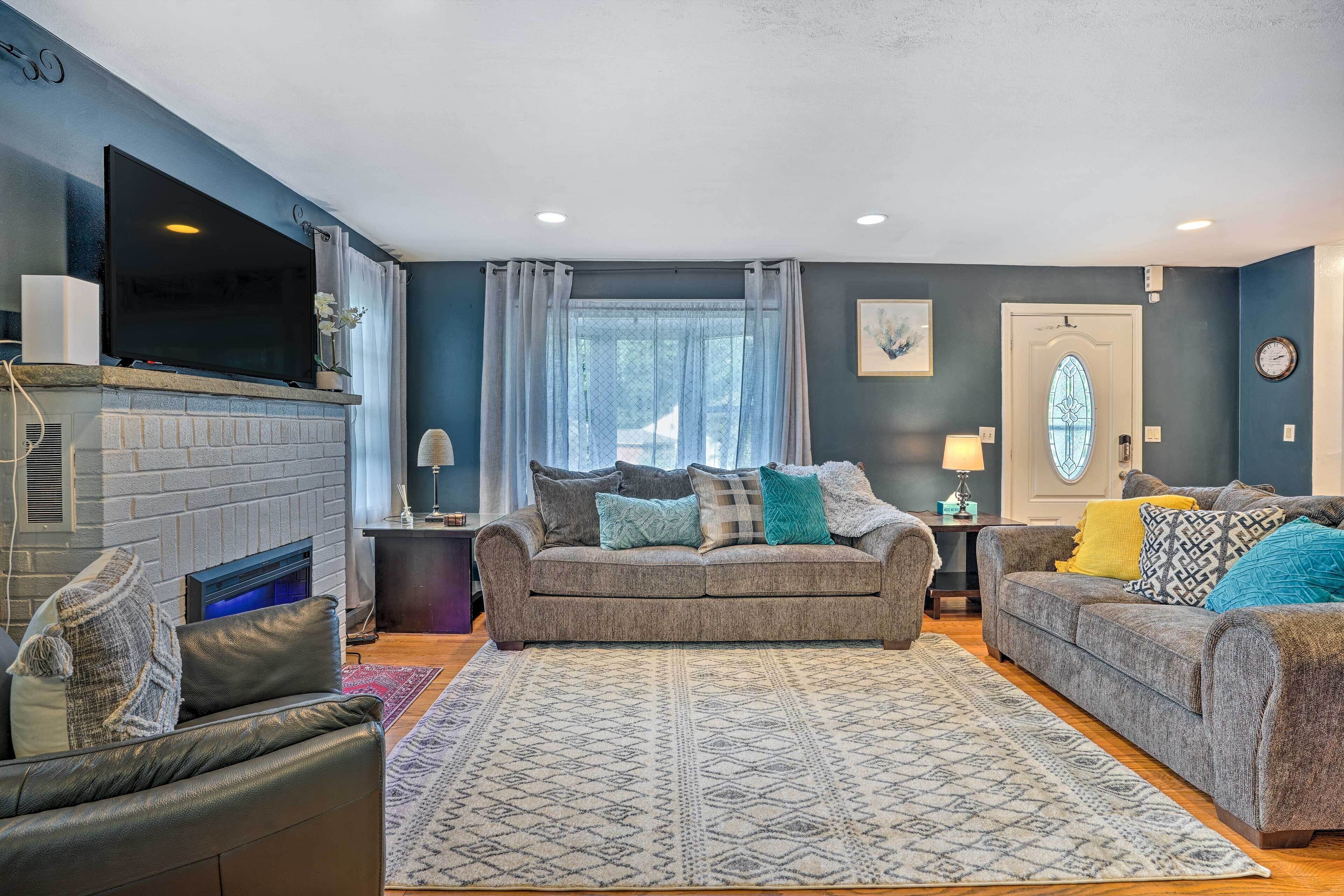 Family-friendly Syracuse Home w/ Private Yard