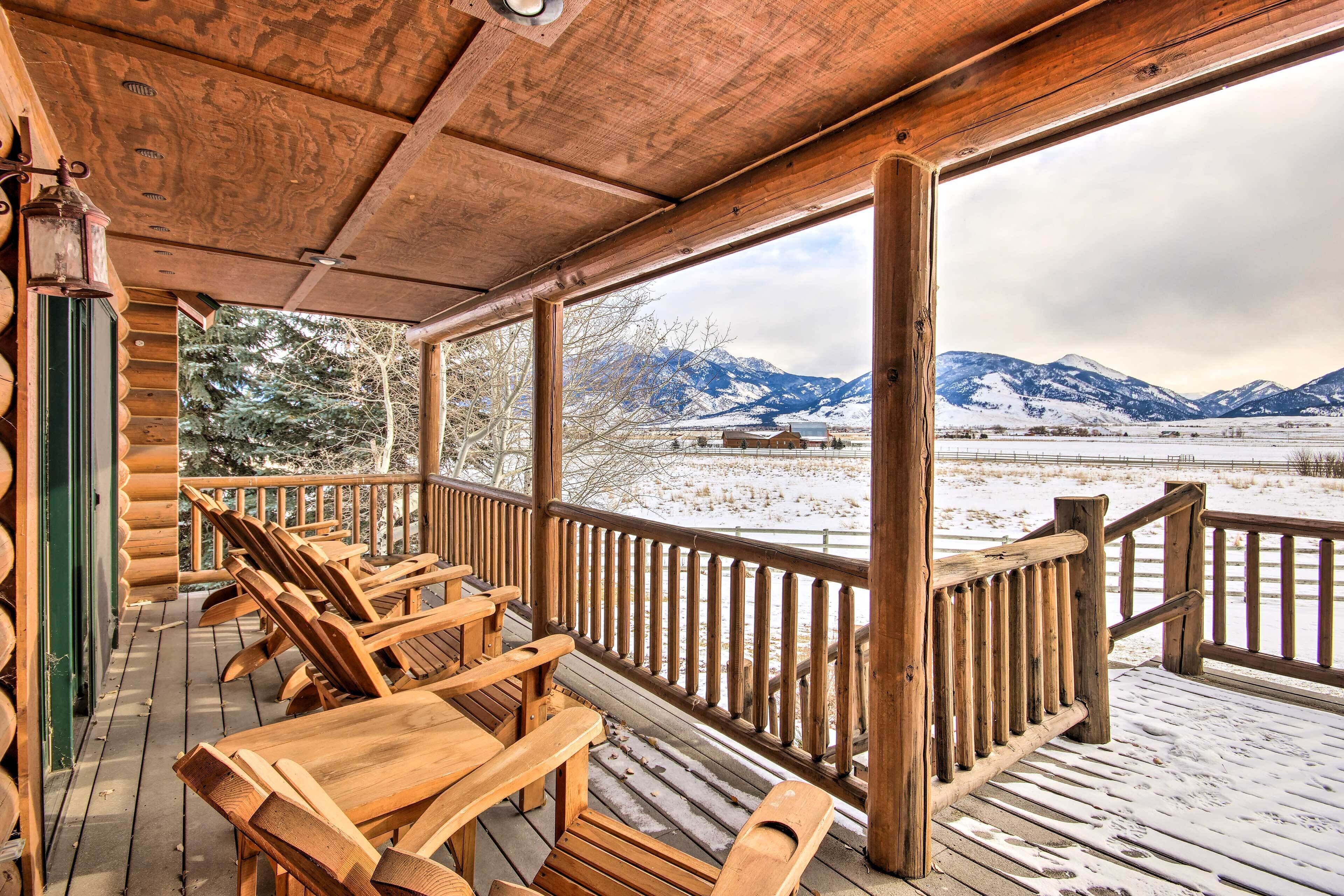 Rustic Livingston Home w/ Deck + Mtn Views!