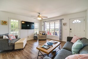 House (4 Bedrooms) | Interior