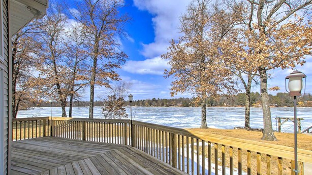 Cottage (3 Bedrooms) | Interior - Waterfront Friendship Home w/ Private Pier! (Friendship)