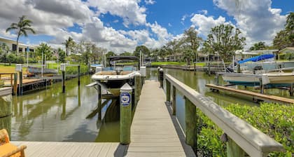 Luxe Bayfront Sarasota Home Rental: Pool, Lanai!